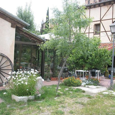 La Huerta De San Lorenzo Hotel Сеговия Екстериор снимка